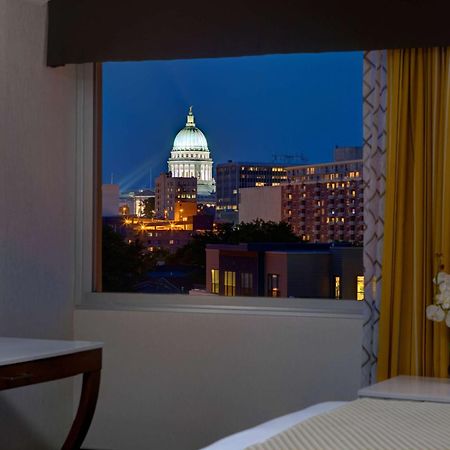 Doubletree By Hilton Madison Downtown Hotel Екстериор снимка